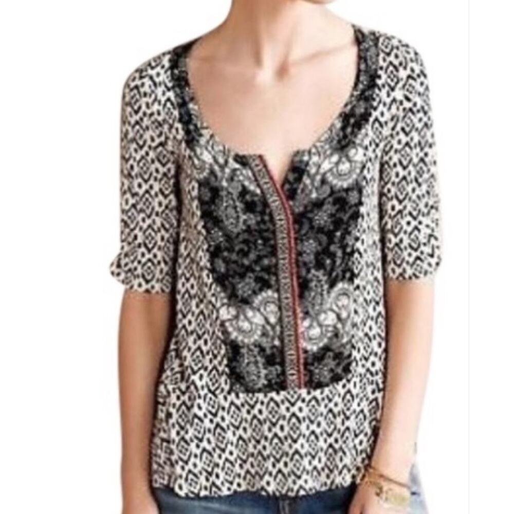 Anthropologie Akemi + Kim Hi Lo Peplum Top Boho Print Cream Black 3/4 sleeve